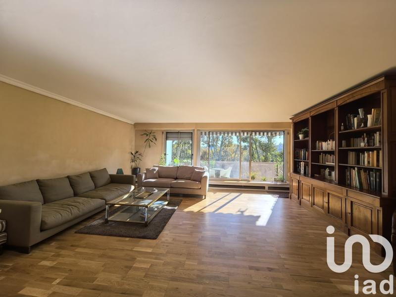 Appartement - 113 m² - 5 pièces