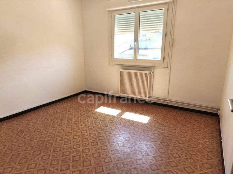 Maison - 104 m² - 5 pièces