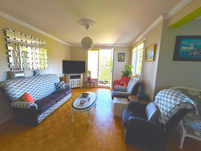 Appartement - 98 m² - 5 pièces