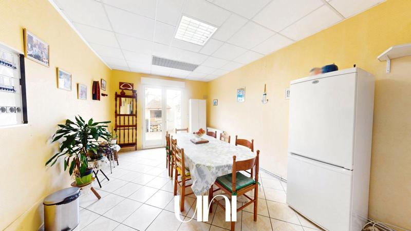 Maison - 127 m² - 6 pièces