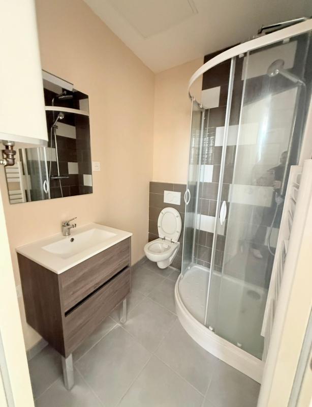 Studio - 23 m² - 2 pièces