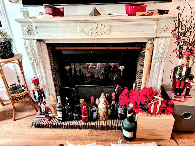 Propriété - 240 m² - 8 pièces