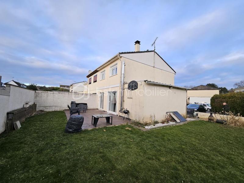 Pavillon - 83 m² - 4 pièces