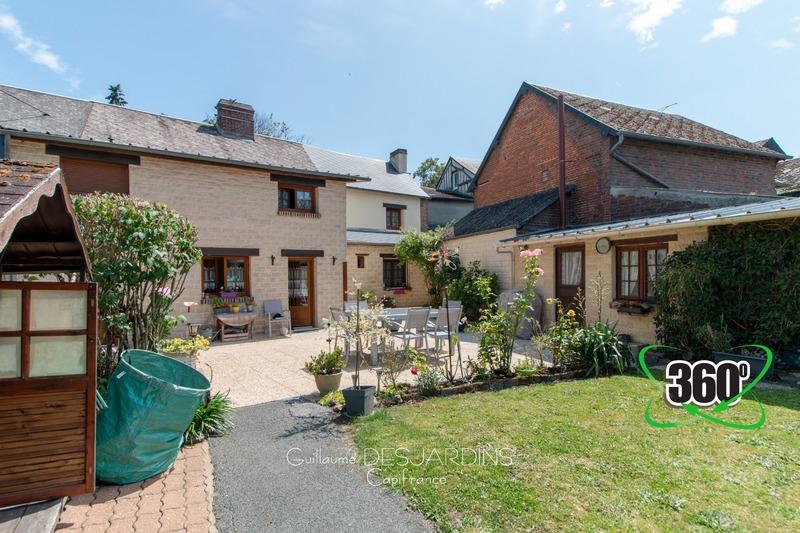 Maison de village - 187 m² - 9 pièces