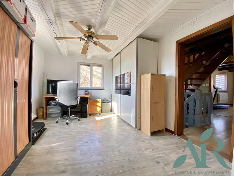 Maison traditionnelle - 192 m² - 7 pièces