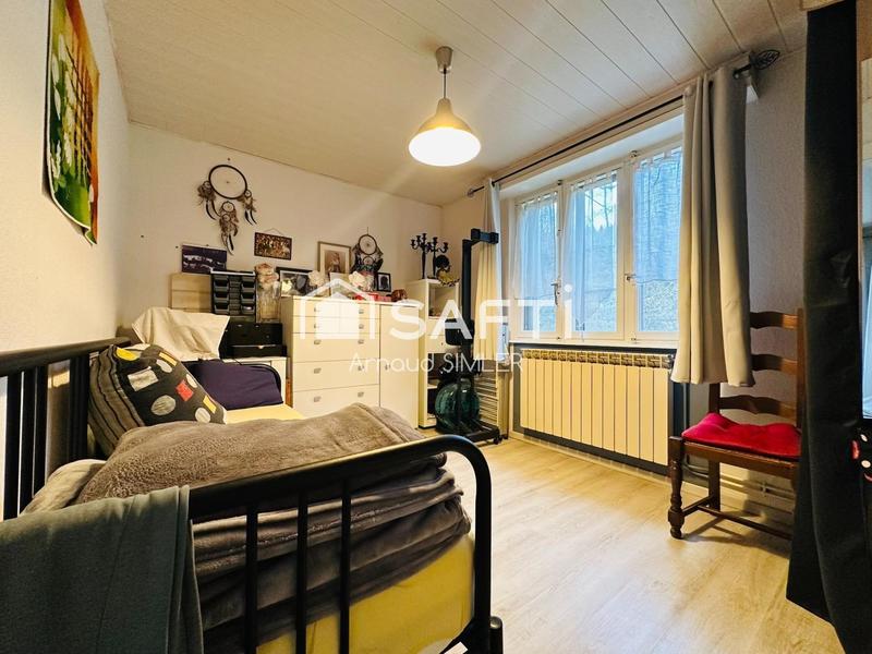 Maison - 170 m² - 7 pièces