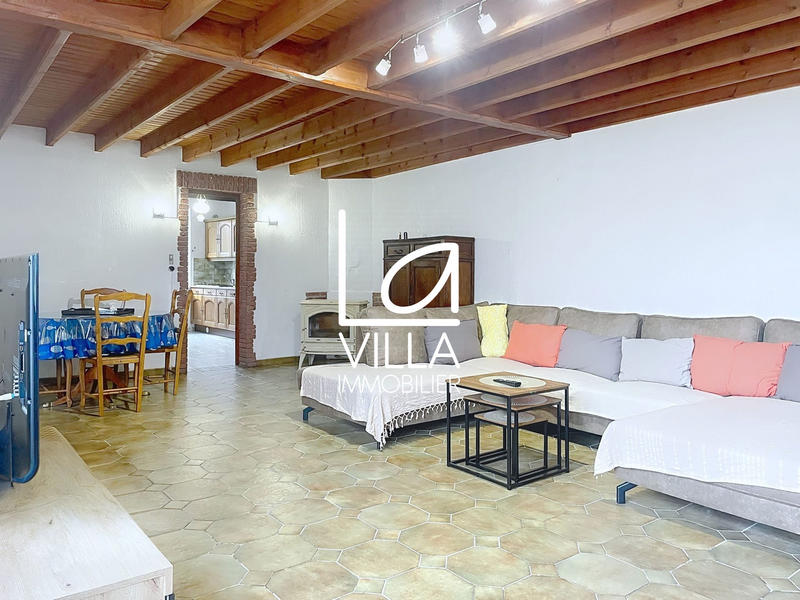 Maison - 210 m² - 7 pièces