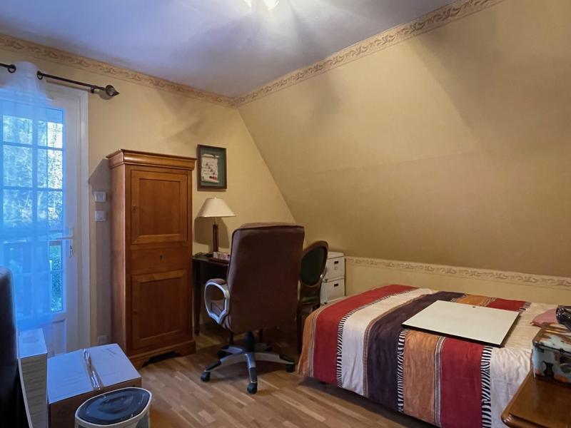 Maison traditionnelle - 105 m² - 5 pièces