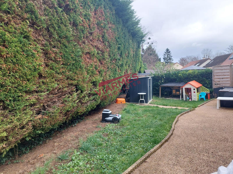 Maison traditionnelle - 110 m² - 6 pièces