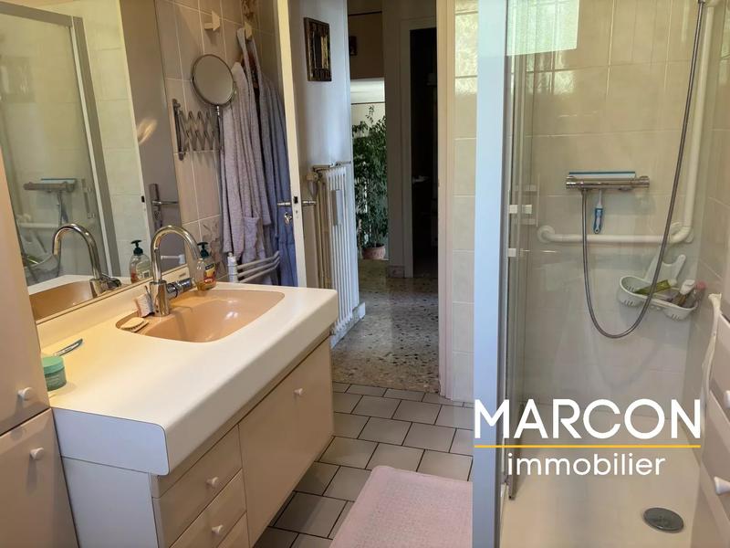 Maison - 158 m² - 6 pièces