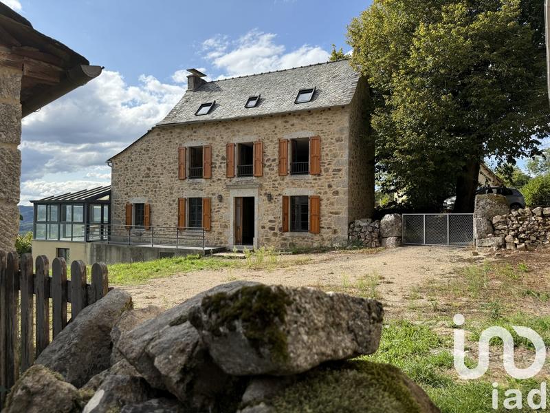 Maison - 176 m² - 7 pièces