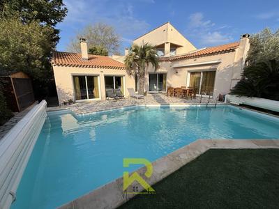 Villa - 195 m² - 5 pièces