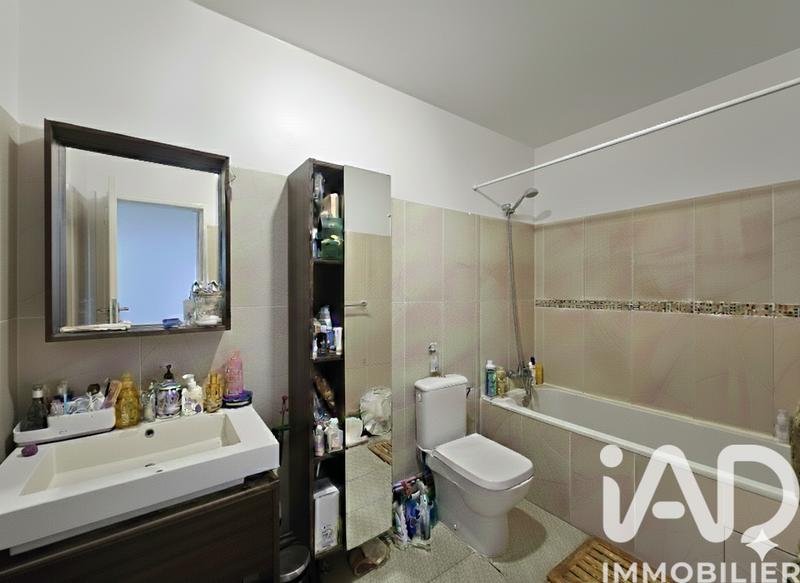 Appartement - 75 m² - 3 pièces