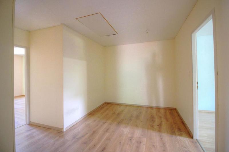 Maison - 232 m² - 7 pièces