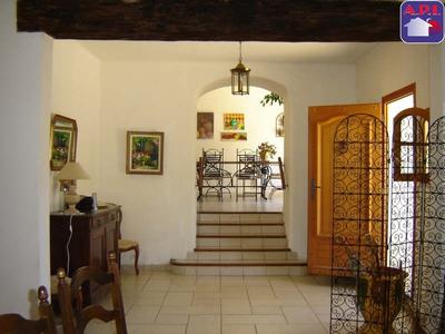 Maison - 343 m² - 9 pièces