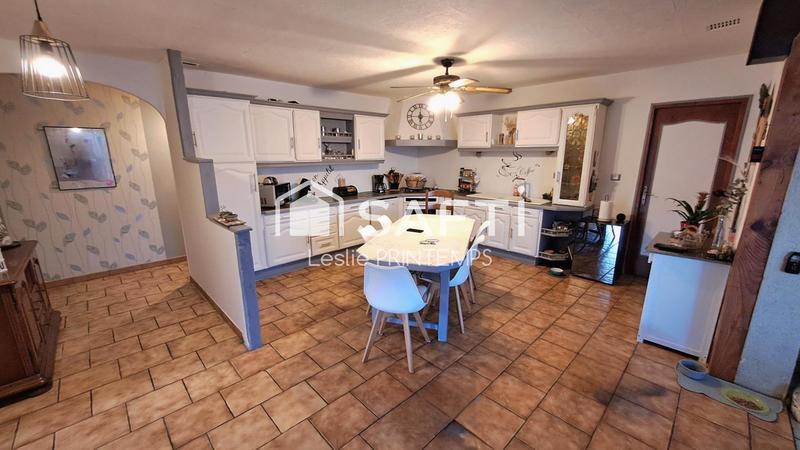 Maison - 158 m² - 6 pièces