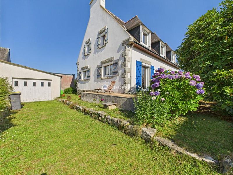 Maison - 135 m² - 6 pièces