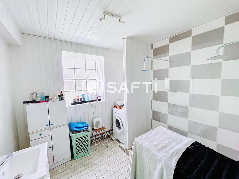 Maison - 180 m² - 6 pièces