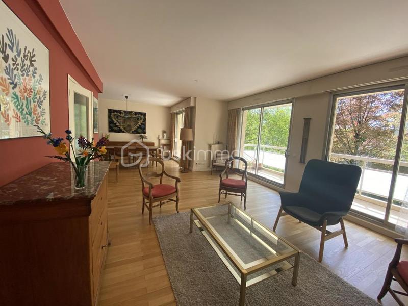 Appartement - 140 m² - 6 pièces