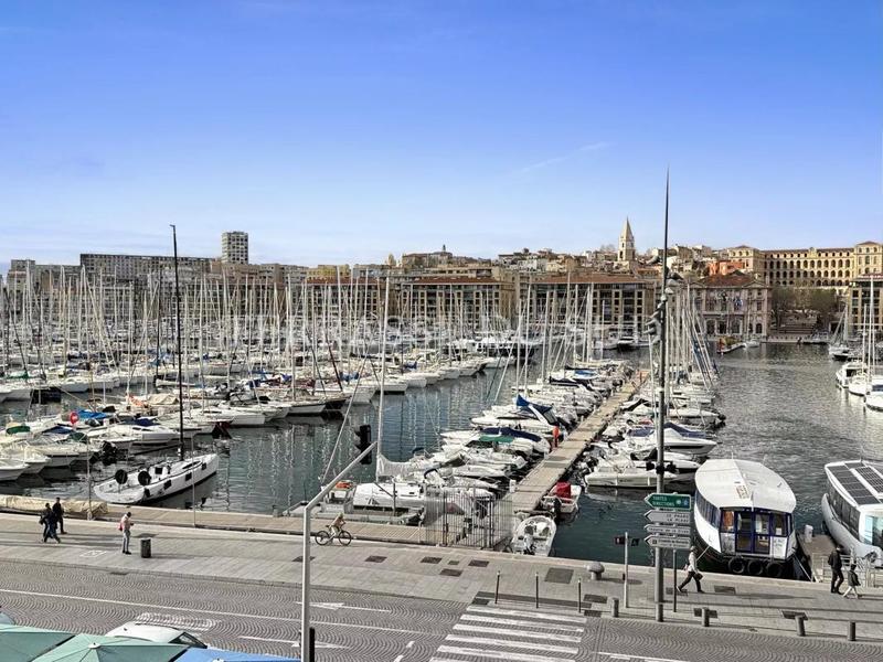 Appartement - 105 m² - 3 pièces