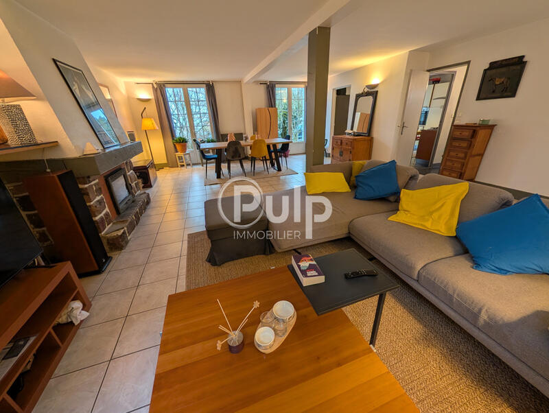 Maison - 133 m² - 6 pièces