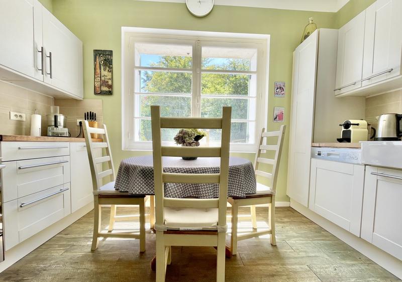 Maison traditionnelle - 236 m² - 9 pièces