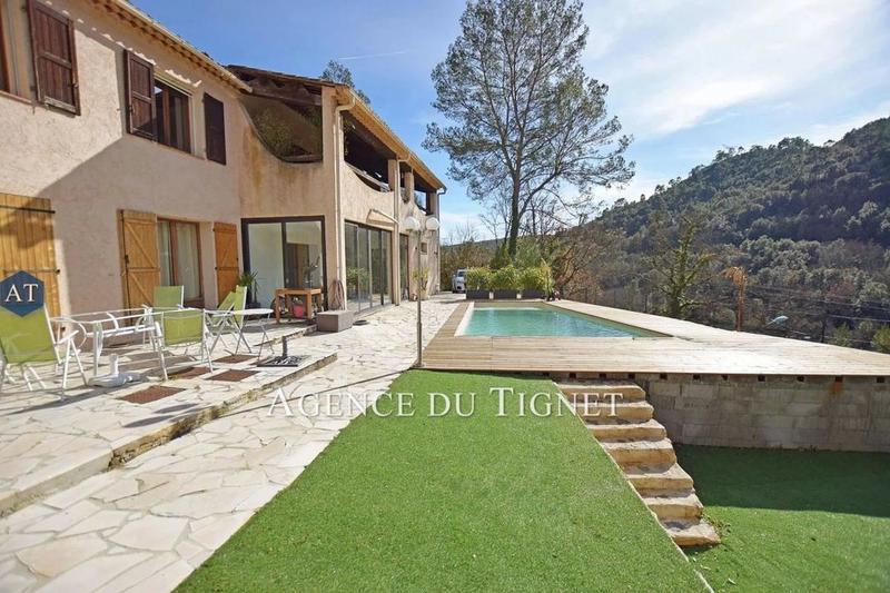 Appartement - 109 m² - 5 pièces