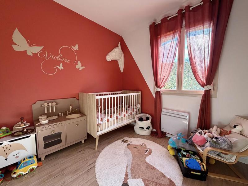 Pavillon - 150 m² - 8 pièces