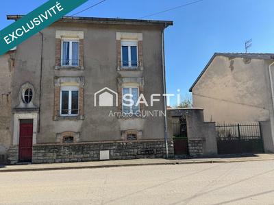 Maison - 93 m² - 5 pièces