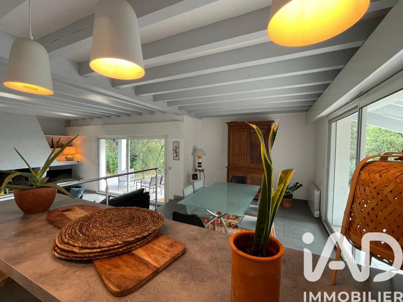 Maison - 130 m² - 6 pièces