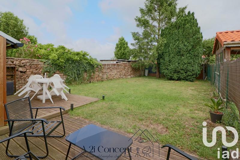 Maison - 92 m² - 5 pièces