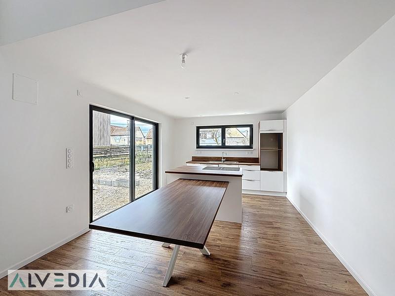 Maison - 104 m² - 3 pièces