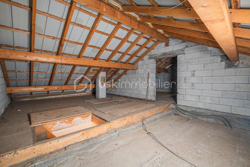 Maison - 150 m² - 5 pièces