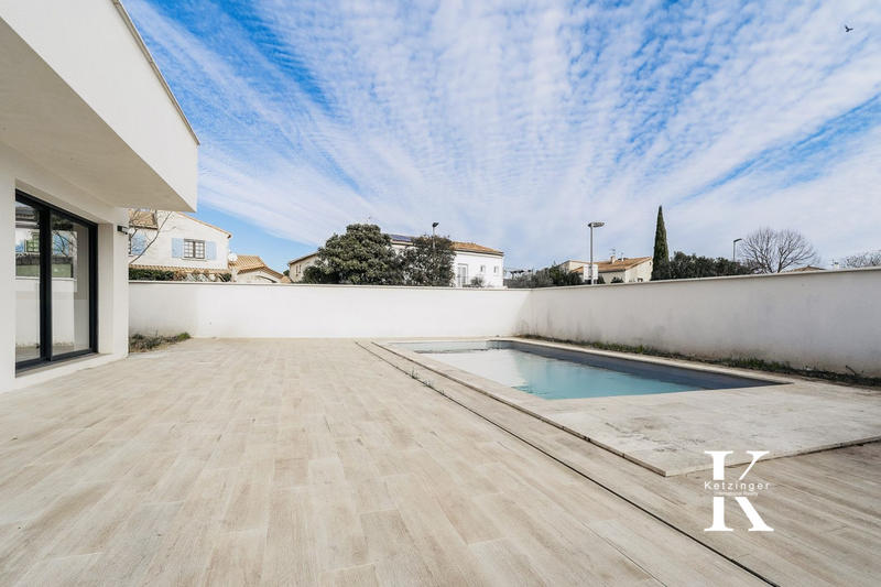 Maison - 165 m² - 7 pièces