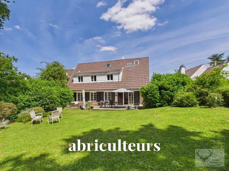 Maison - 167 m² - 6 pièces