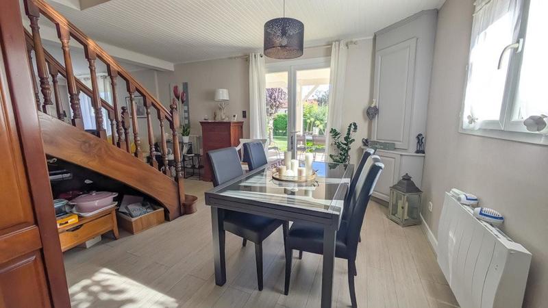 Maison - 172 m² - 7 pièces