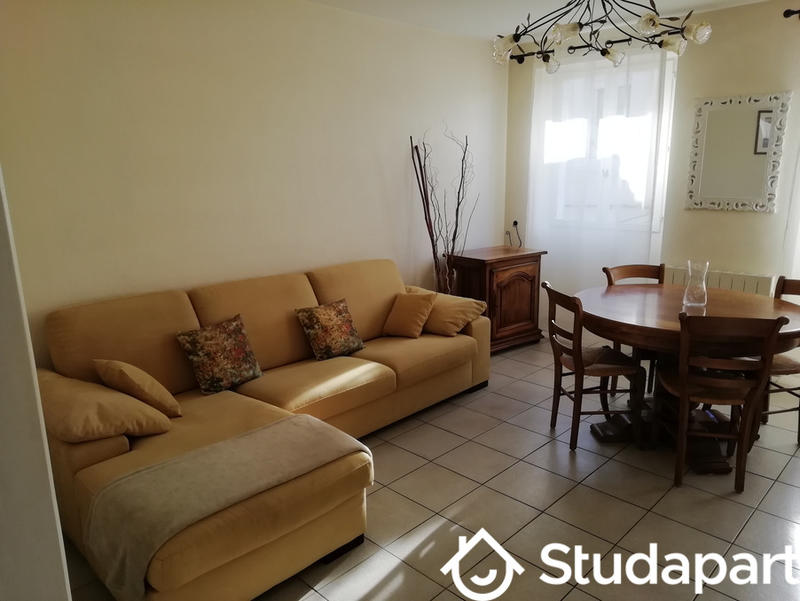 Appartement - 60 m² - 3 pièces