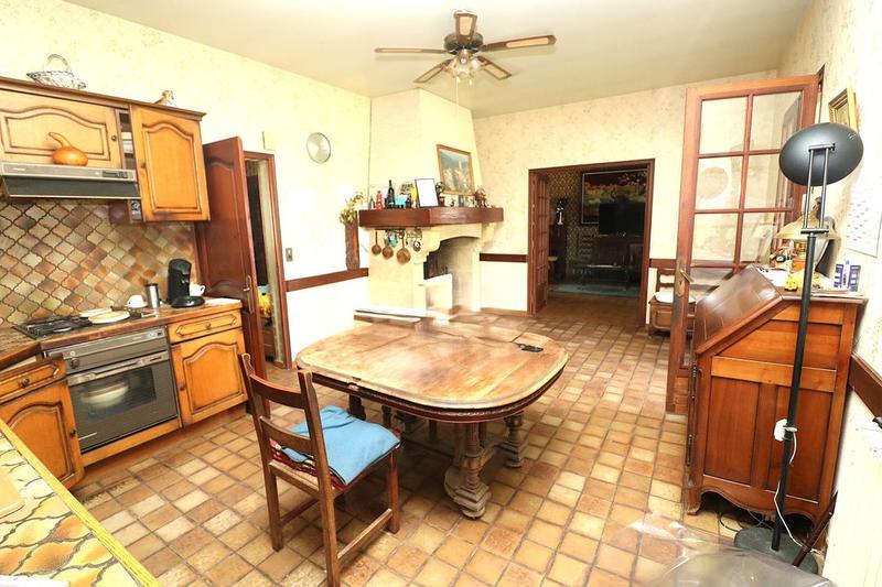 Pavillon - 190 m² - 7 pièces