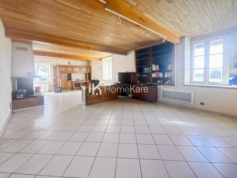 Maison - 280 m² - 11 pièces