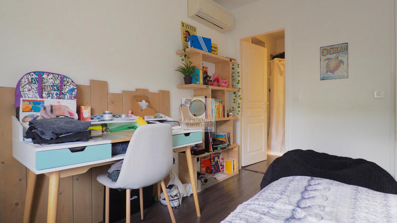 Maison - 101 m² - 6 pièces