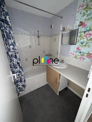 Appartement - 55 m² - 4 pièces