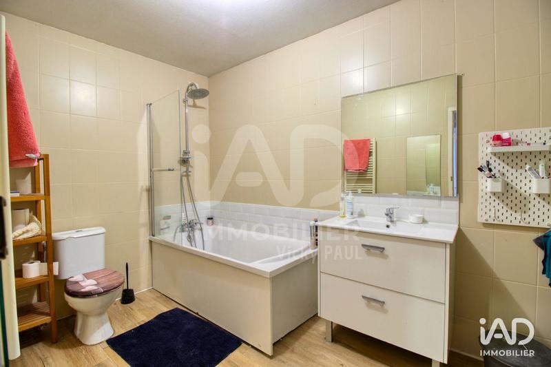 Local commercial - 248 m²