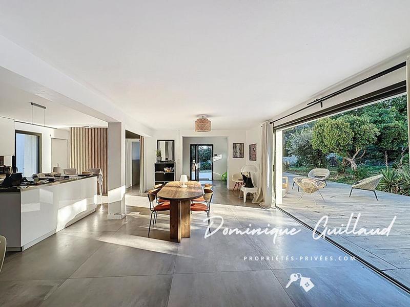 Maison - 125 m² - 4 pièces