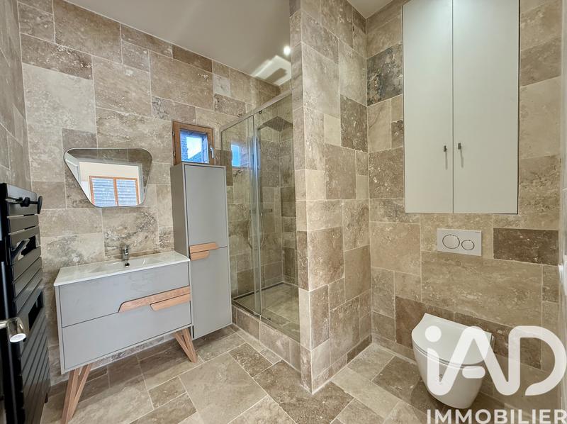 Maison - 153 m² - 7 pièces