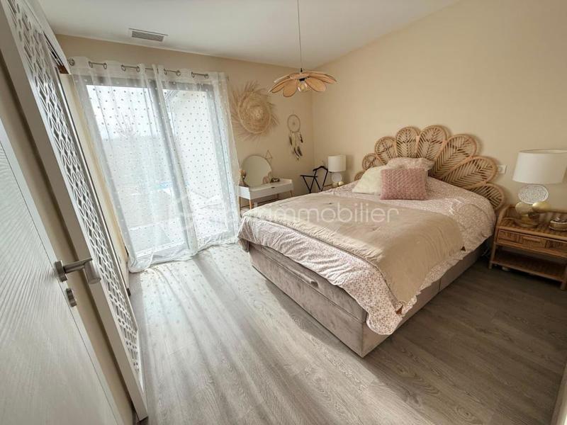 Villa - 145 m² - 6 pièces