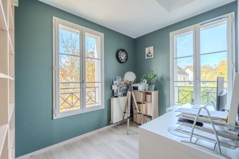 Maison - 170 m² - 8 pièces