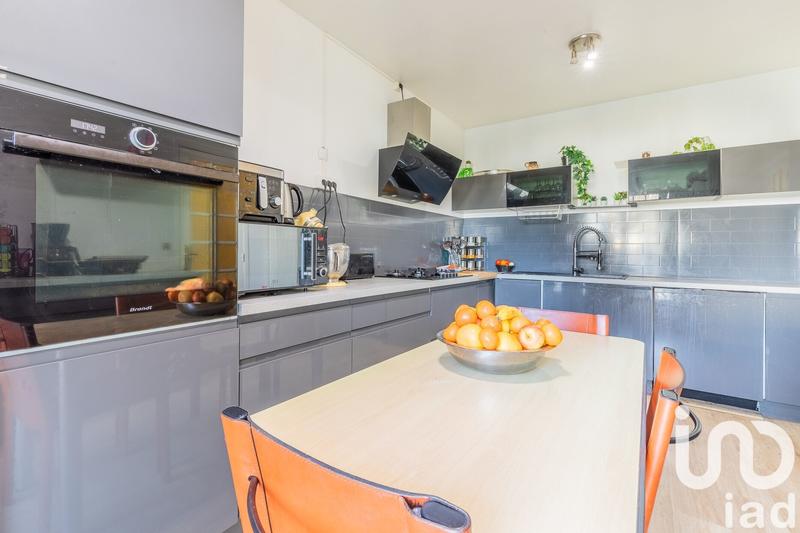 Maison - 183 m² - 5 pièces