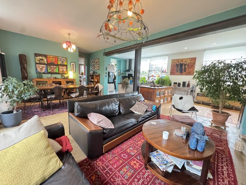 Maison - 180 m² - 7 pièces