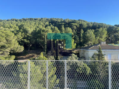 Appartement - 140 m² - 5 pièces