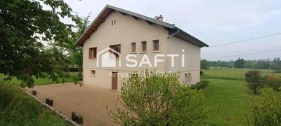 Maison - 90 m² - 4 pièces